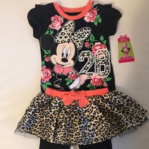 Minnie shirt and pants